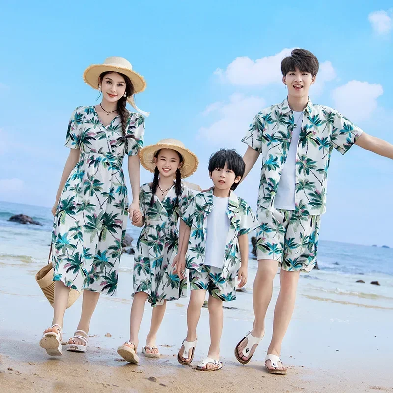 Vacation Couple Look Parent-ch - огляд і ціна Plant Parental