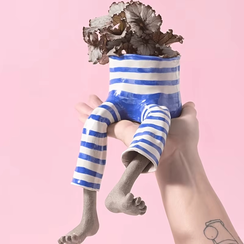 Whimsical Resin Leggy Planter  - огляд і ціна Plant Parental